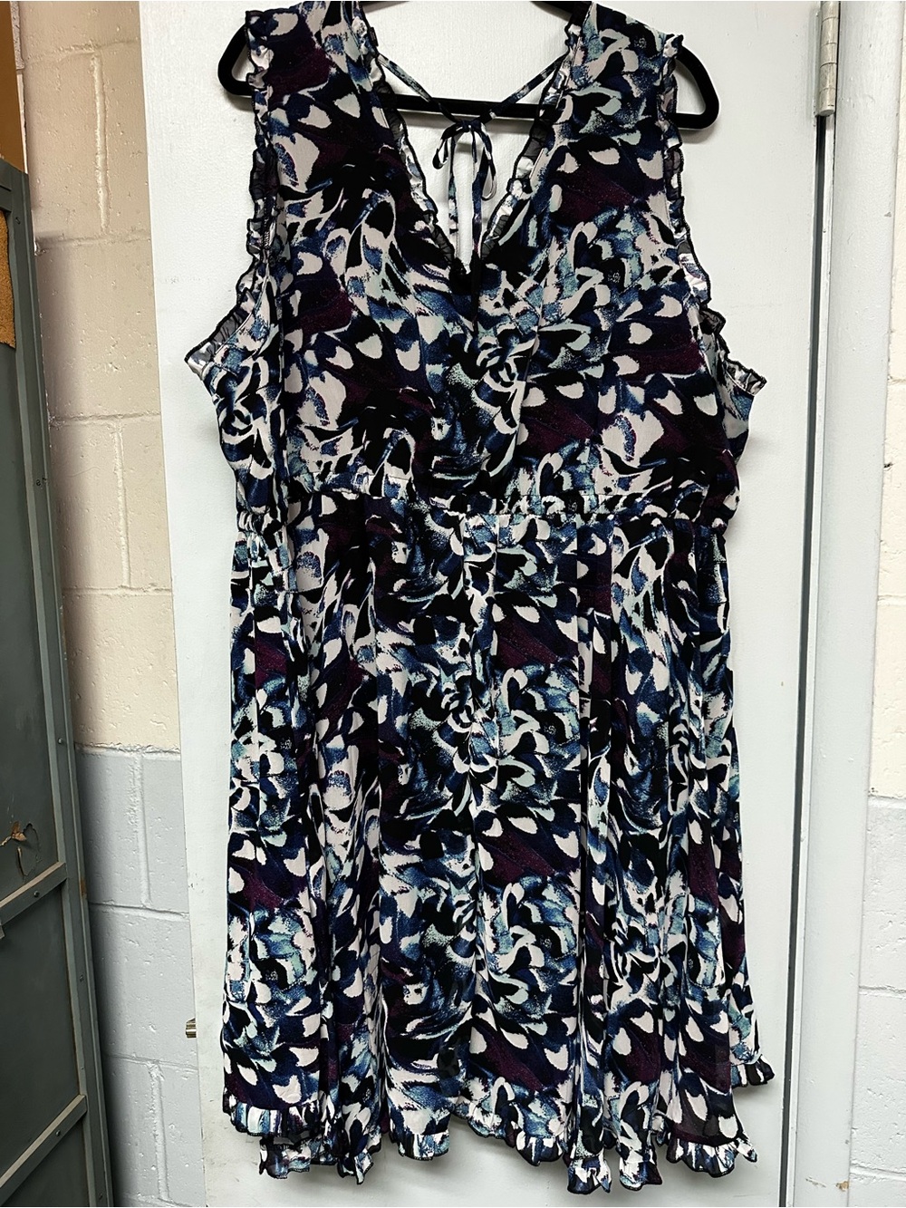 torrid Floral V-Neck Ruffle Mini Dress - Picture 3 of 5